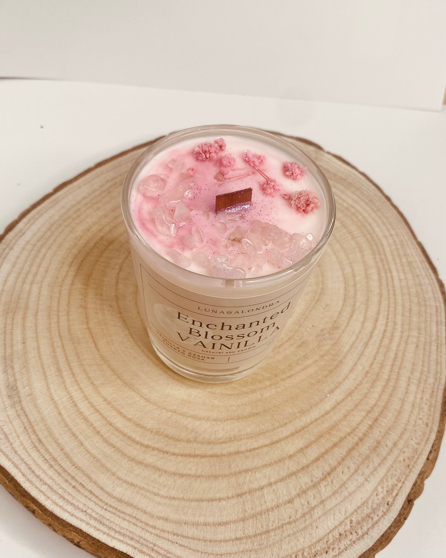 Vela Enchanted Blossom - Formato Mediano (150 g en vaso de vidrio)